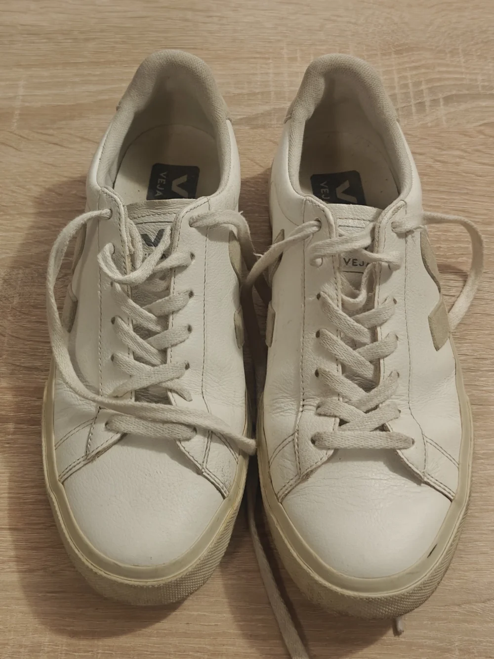 Veja Campo White Natural Grey Suede Sneakers Women’s US 9 Leather Casual